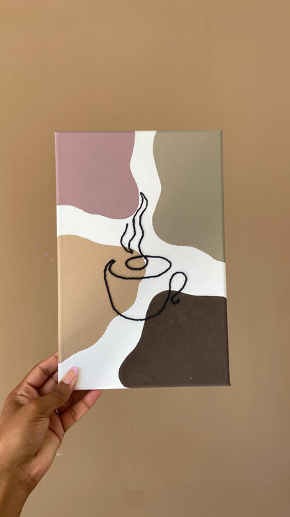 Cuadro con taza de cafe personalizada, bordado a mano